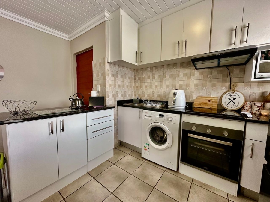 2 Bedroom Property for Sale in Belhar Western Cape